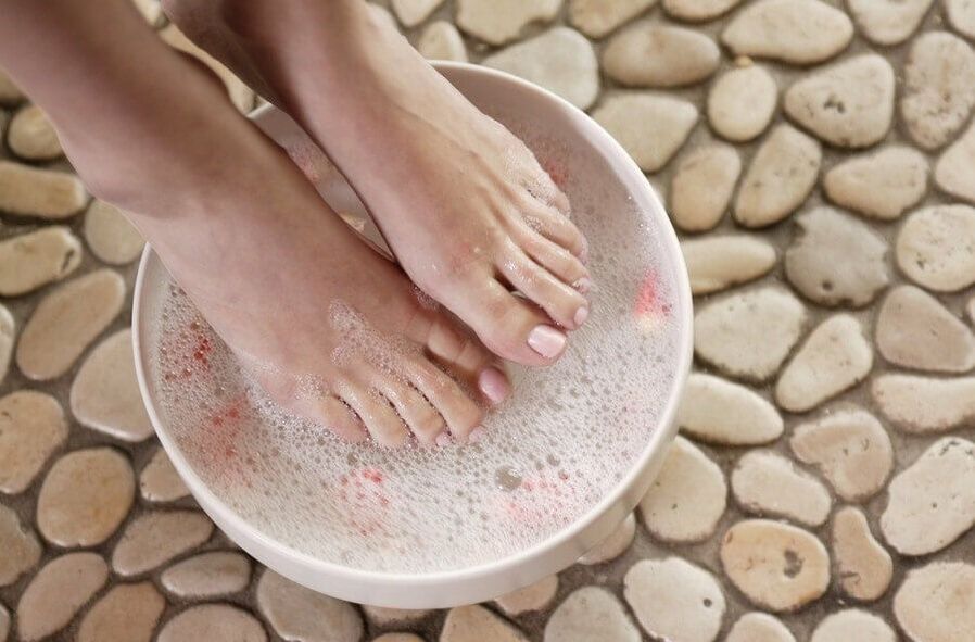 pediluvi con acqua ossigenata contro i funghi